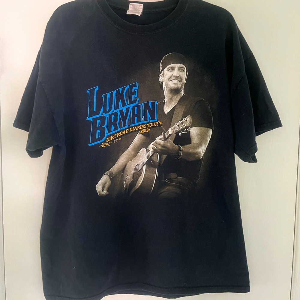 2013 Luke Bryan concert t-shirt